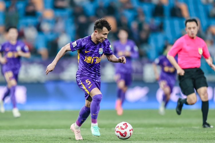 記者預(yù)熱津門虎主場(chǎng)TIFO：震撼、新穎，猶豫買票的球迷建議閉眼沖