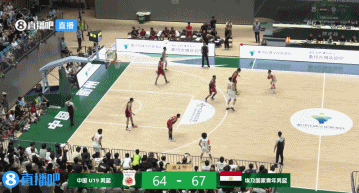絕平機會可惜走步！楊溢4中1拿到5分2板6助1斷 5次失誤