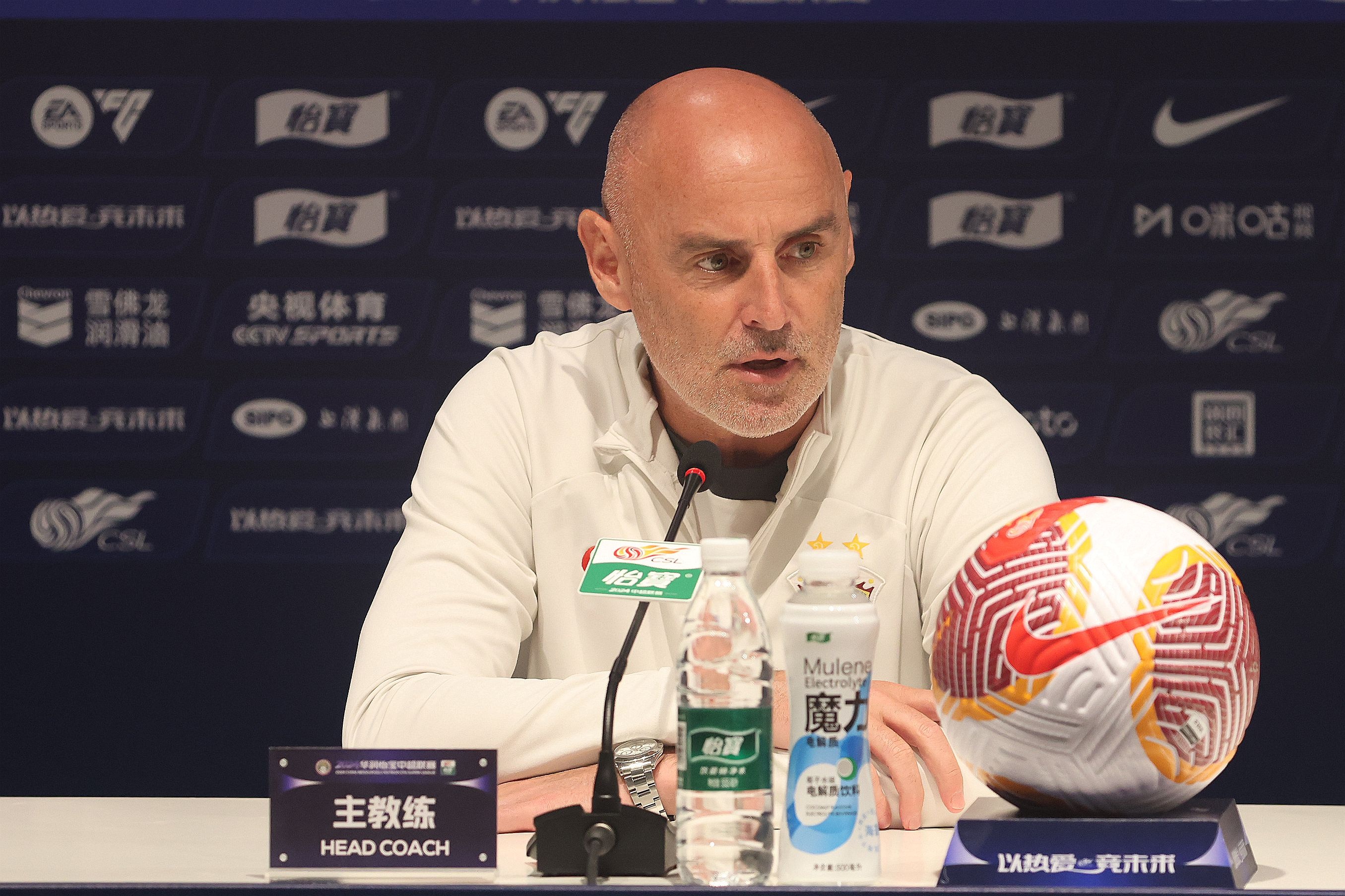 東體：海港還未在鳳凰山取勝過，茹薩停賽空缺待填補