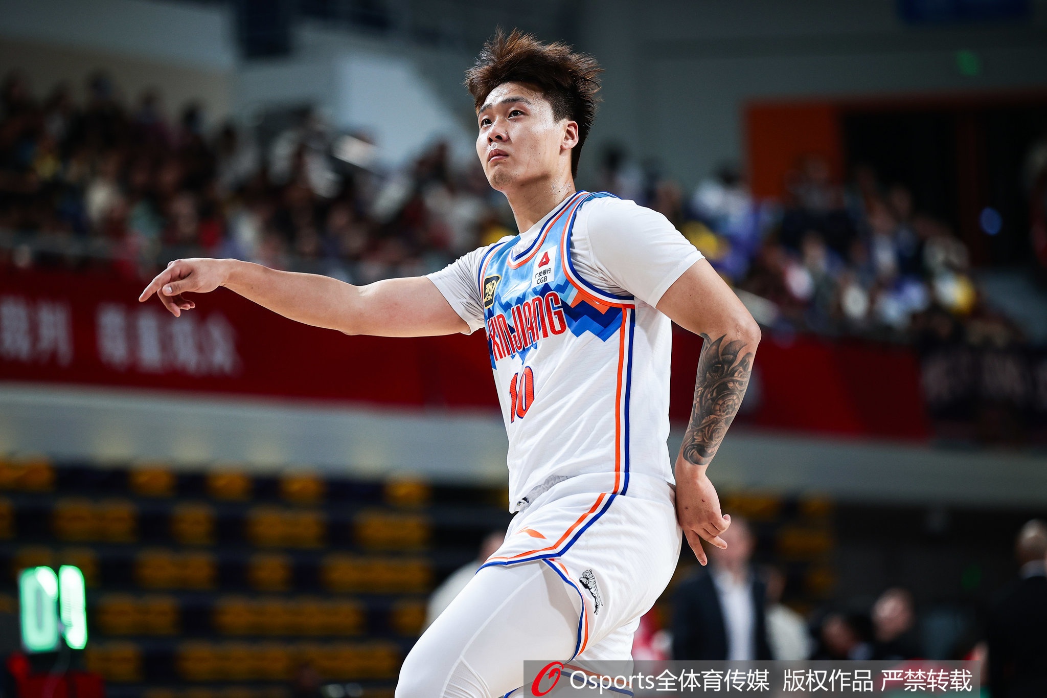 媒體人：若北京建隊(duì)模式能成功 未來(lái)會(huì)有更多球星選擇在國(guó)企聚首