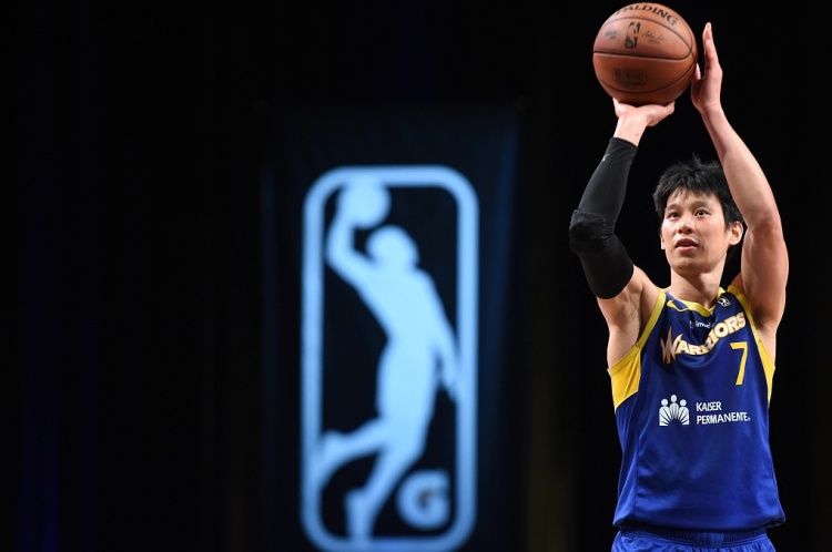 林書豪經(jīng)紀(jì)人：他21年再闖NBA&每月只拿3萬 他是為了給亞裔正名