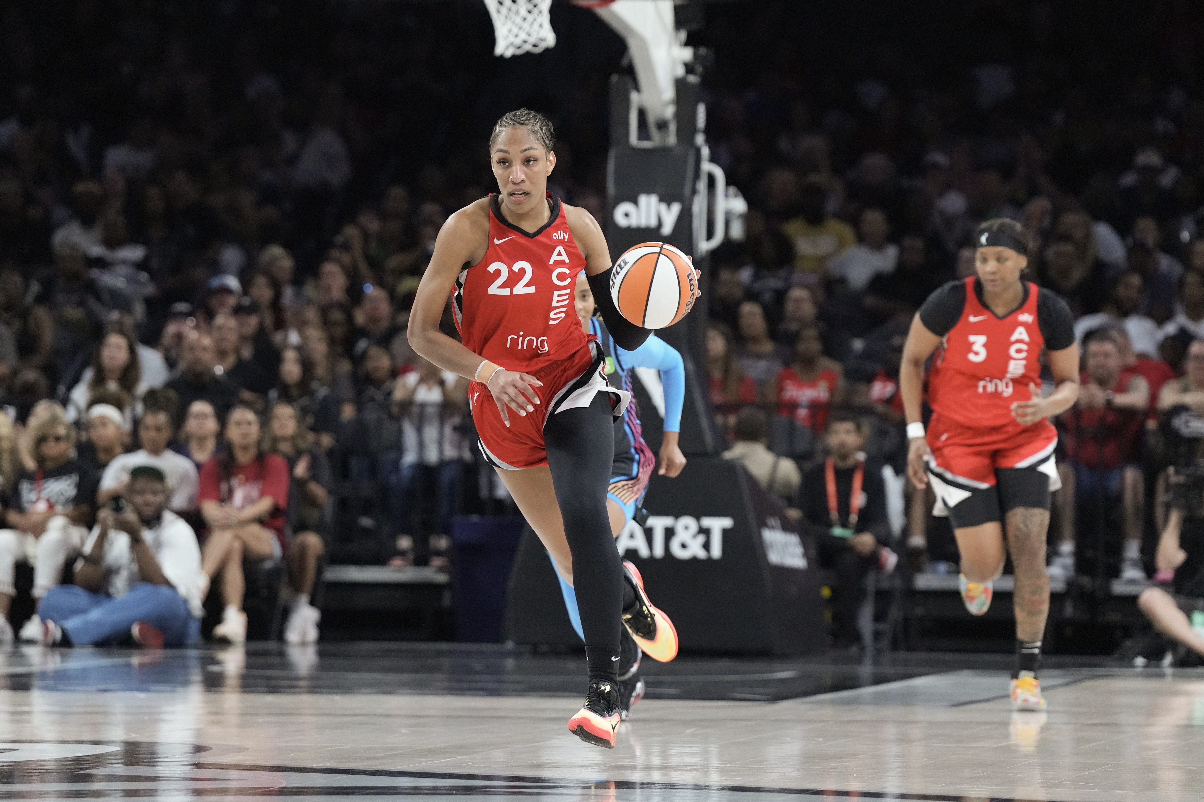 WNBA公布MVP五大候選：阿賈、科利爾、格雷、米切爾、托馬斯