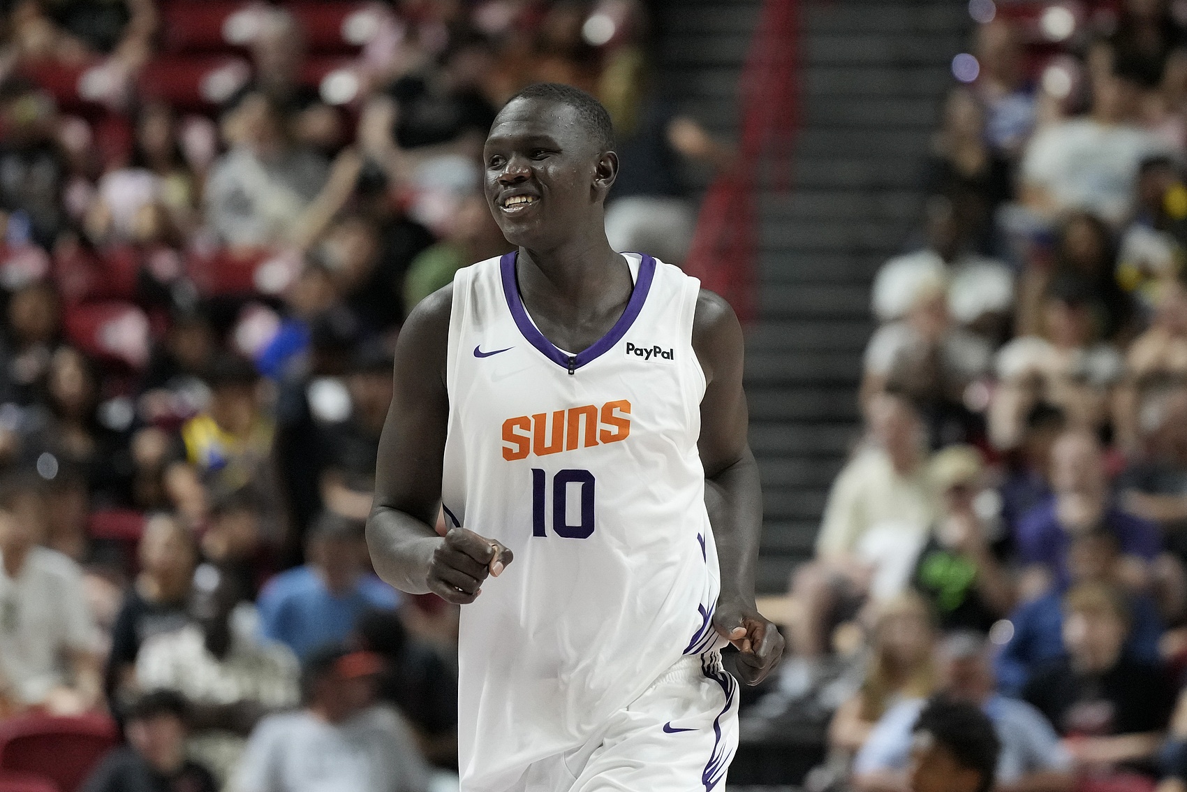 格雷森-阿倫：馬盧阿奇指揮防守覆蓋的能力已達(dá)到NBA級別